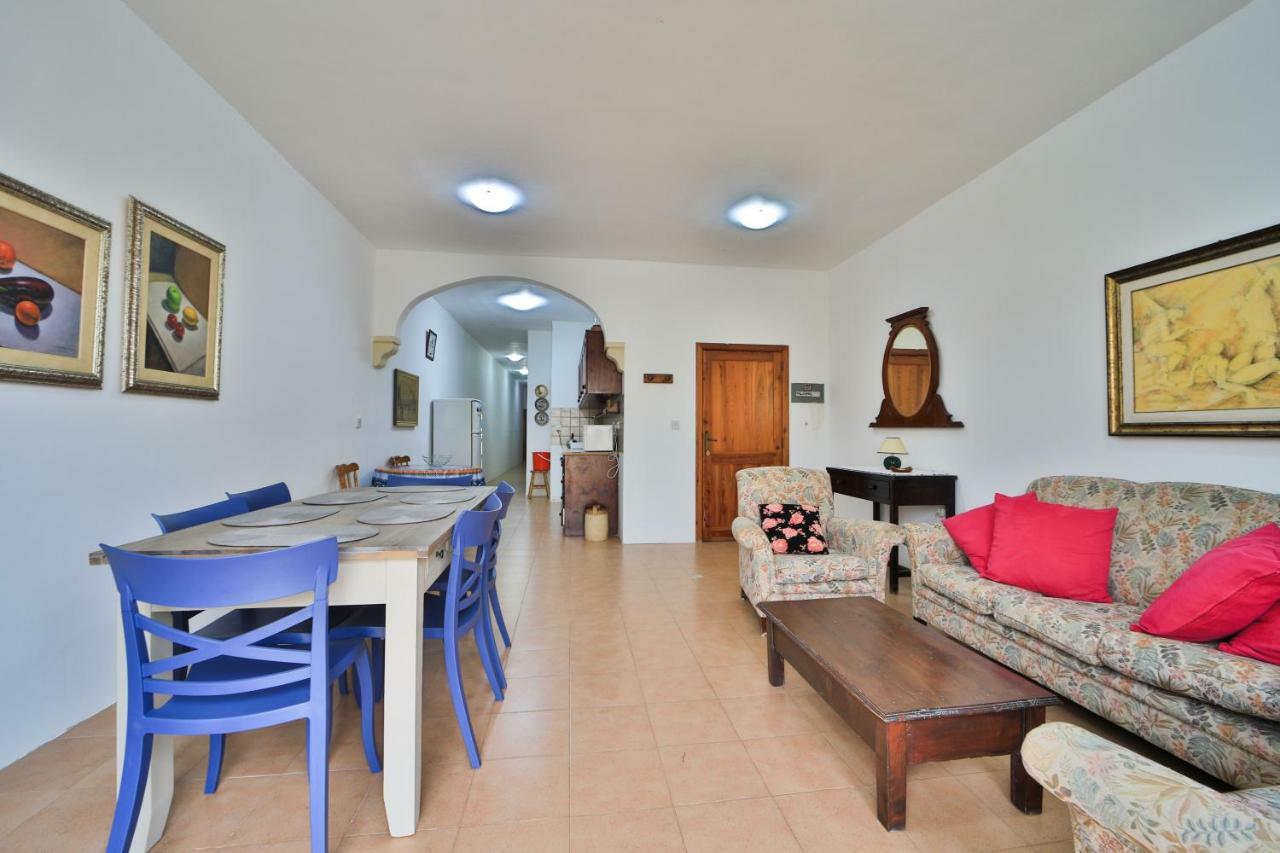 Island Break Residence Marsalforn Buitenkant foto